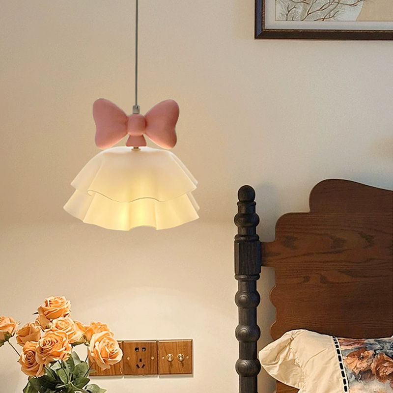 Pink Bow Children's Room Chand - đánh giá và giá Baby Nursery Hot Air Balloon