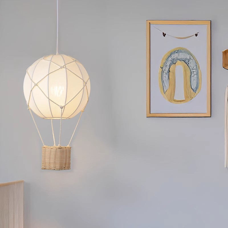 Hot Air Balloon Chandeliers LE - đánh giá và giá Baby Nursery Hot Air Balloon