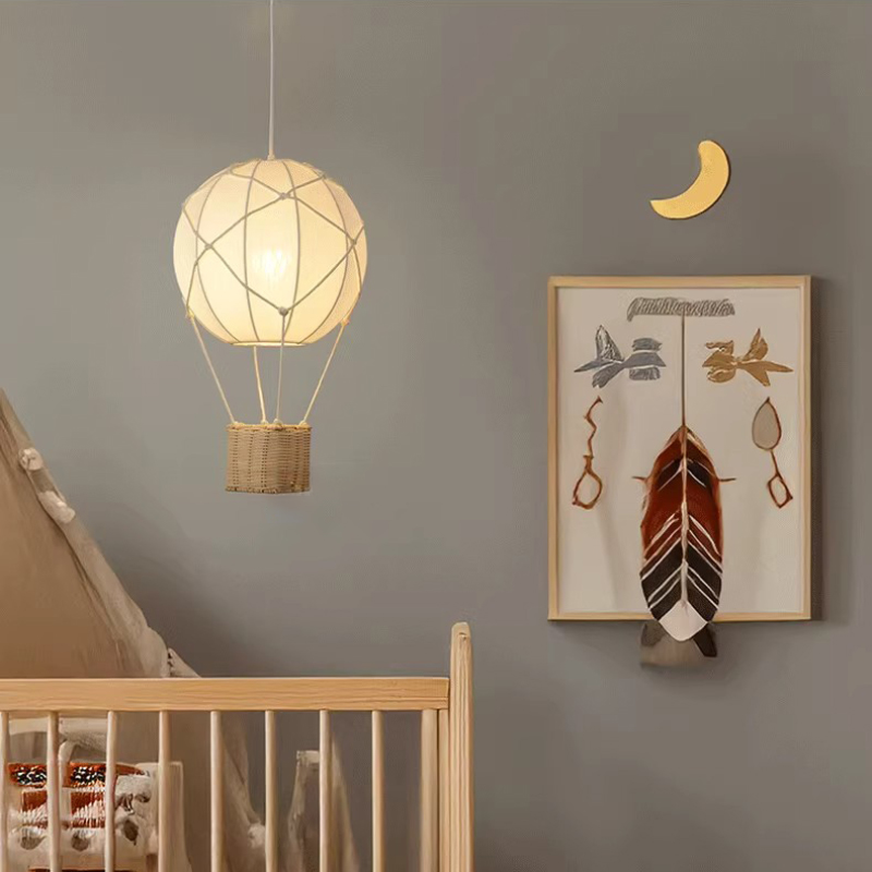 Hot Air Balloon Chandeliers LE - đánh giá và giá Baby Nursery Hot Air Balloon